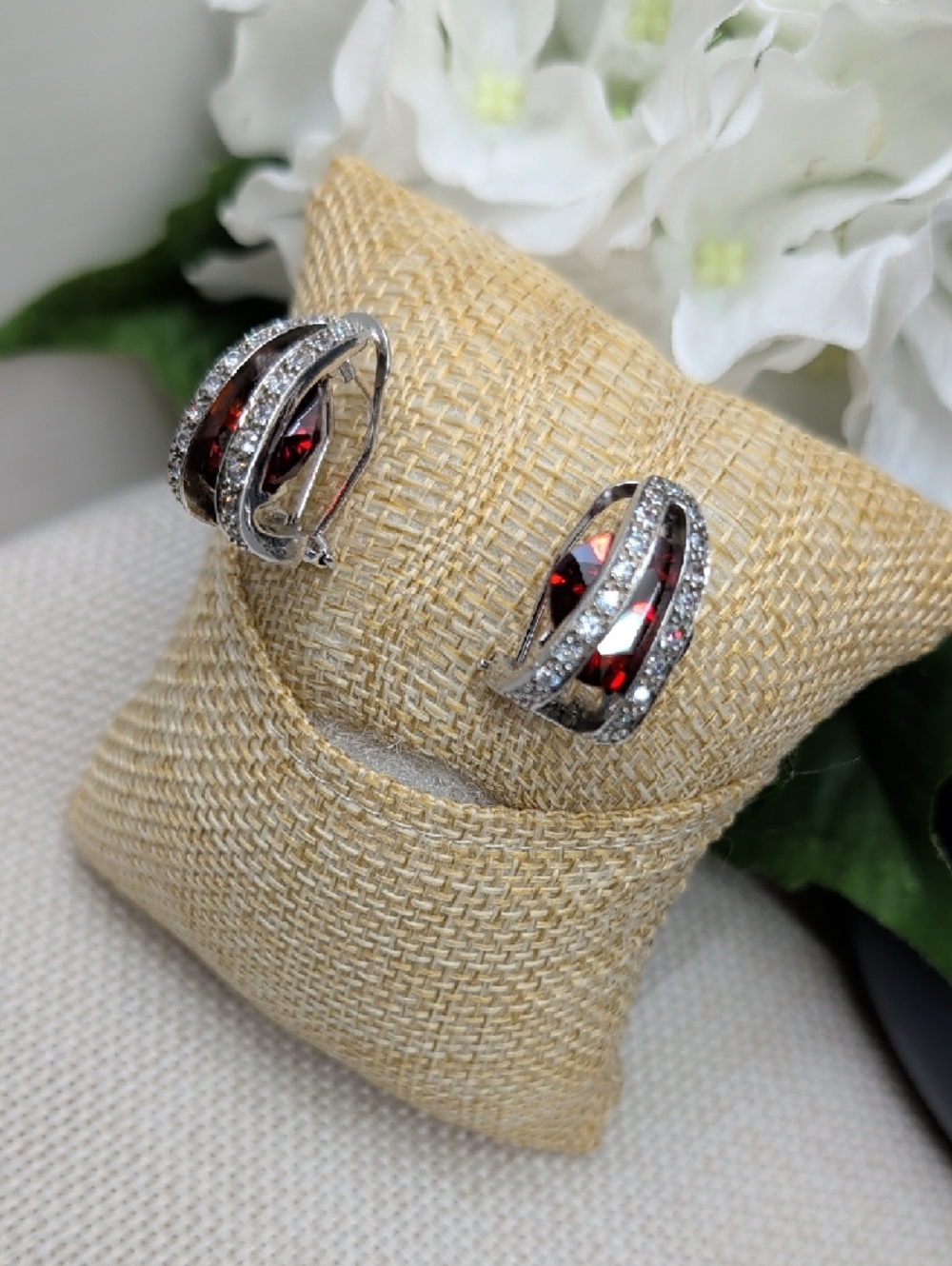 Vintage 925 Sterling Silver Garnet Half Hoop Lever Back Earrings - Picture 5 of 17